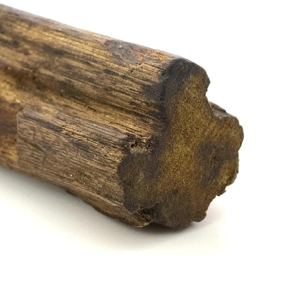古龍會(huì)古渡 沈水伽羅 計(jì)2件 11.8g 12.4g