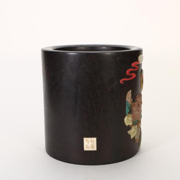 Horizontal Enchère Zitan Multi-Stone Inlaid Pheasant-Peony Brush Pot