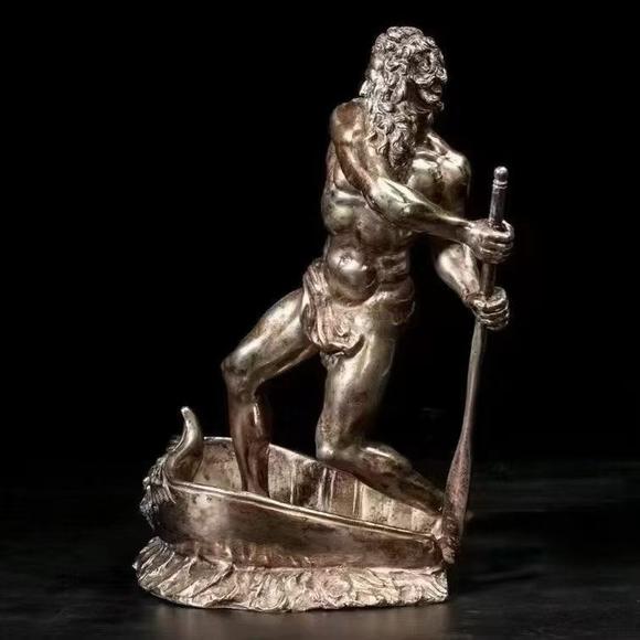 Horizontal Enchère Art Nouveau Silvered Bronze Sculpture of Neptune