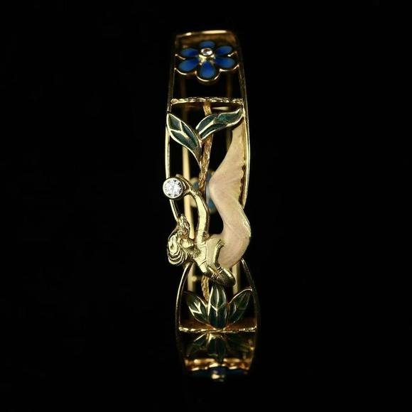 Horizontal Enchère Mascarón Art Nouveau 18K Gold Translucent Enamel Hinged Bangle Bracelet