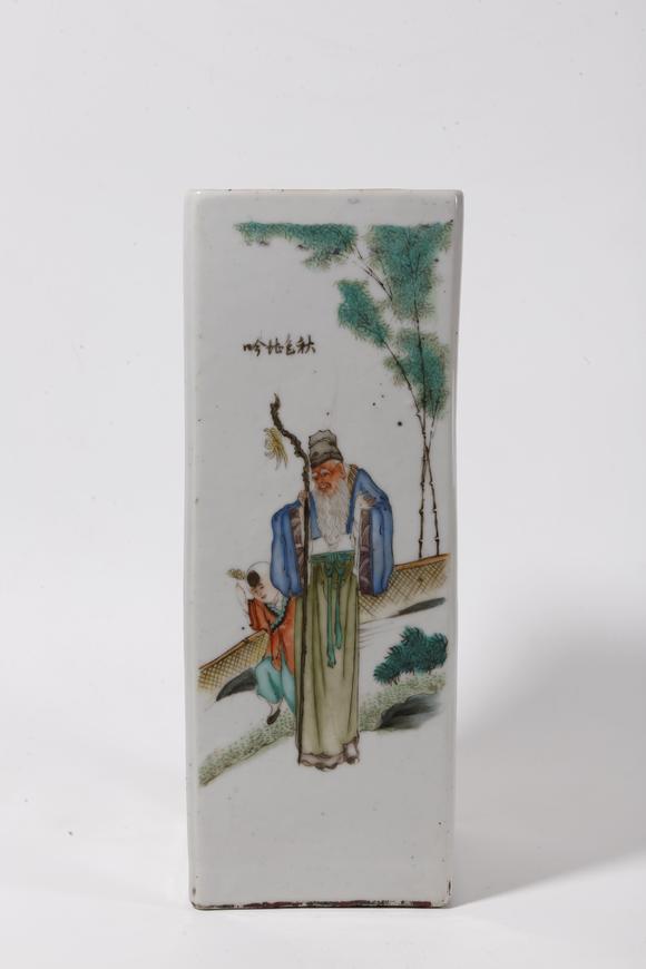 弘楊株式會(huì)社粉彩人物故事紋帽筒