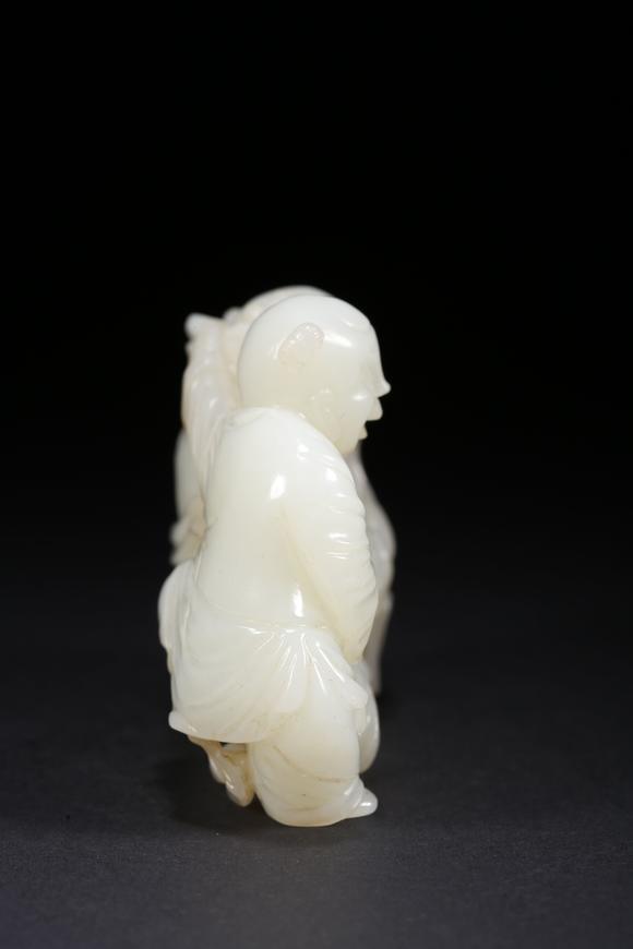 弘楊株式會(huì)社和田玉雕雙童子形擺件