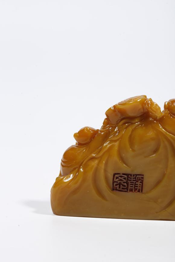弘楊株式會(huì)社壽山田黃石雕童子牧牛鈕印章
