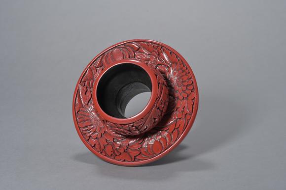 三杉美術(shù)清 漆雕盞托