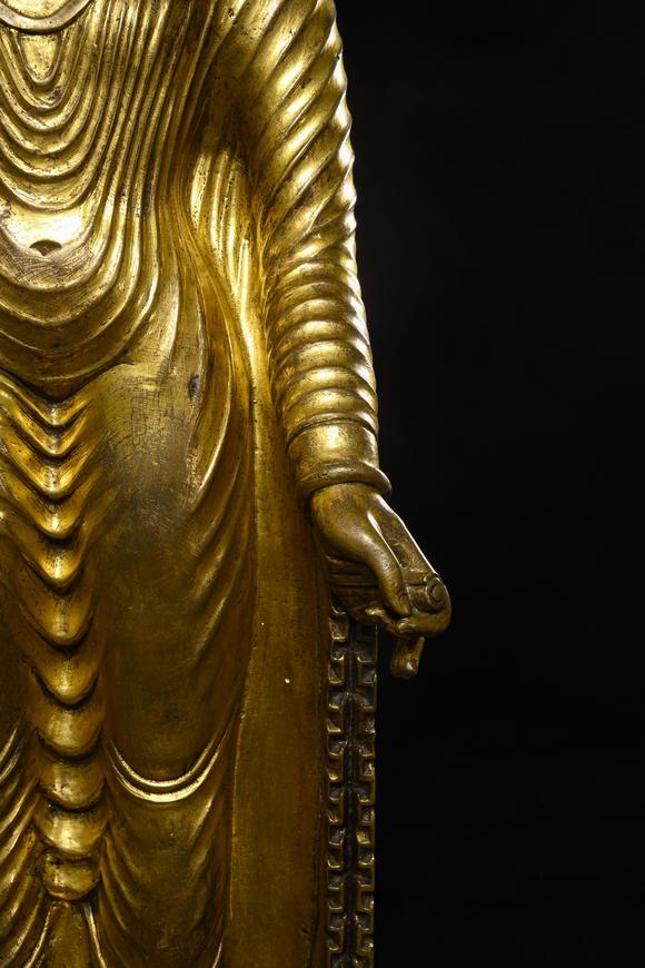 隆德拍賣株式會社17世紀(jì)鎏金釋迦摩尼