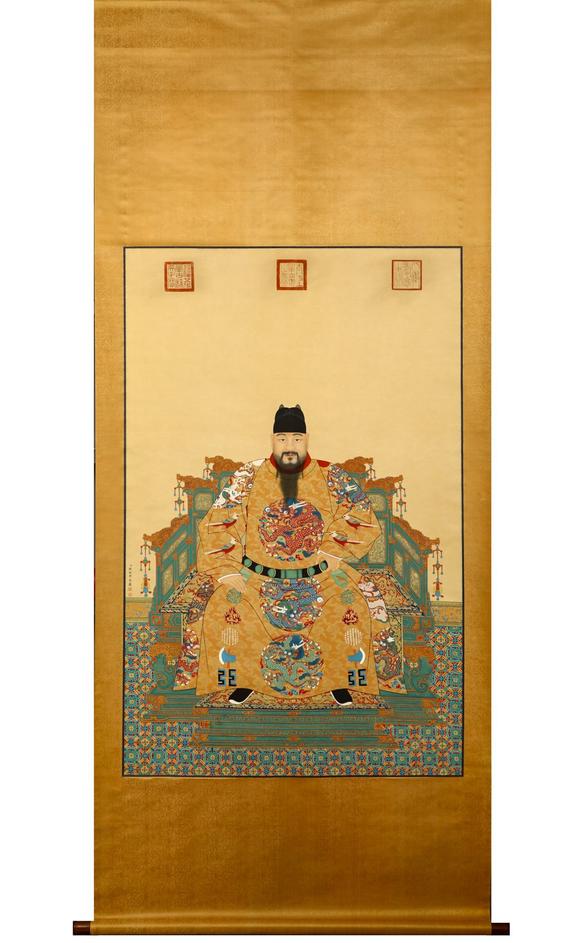 隆德拍賣株式會社郎世寧絹本英宗正統(tǒng)帝像立軸