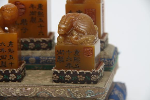 蘭亭古美術(shù)オークション清 田黃康熙帝御用印章九件 