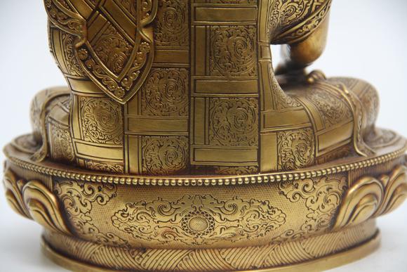 蘭亭古美術(shù)オークション明 銅鎏金如來