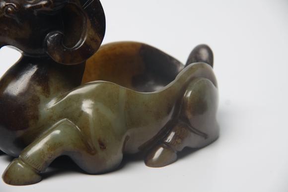 蘭亭古美術(shù)オークション隋代 和闐玉羊洗