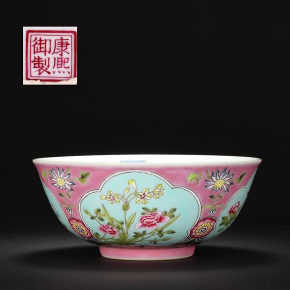 東京共成拍賣清 洋彩四面開(kāi)窗花卉紋碗