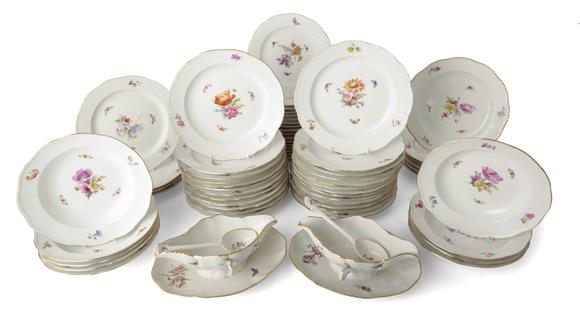 Duke's Auctions Lot 15 A KPM PORCELAIN PART DINNER SERVICE