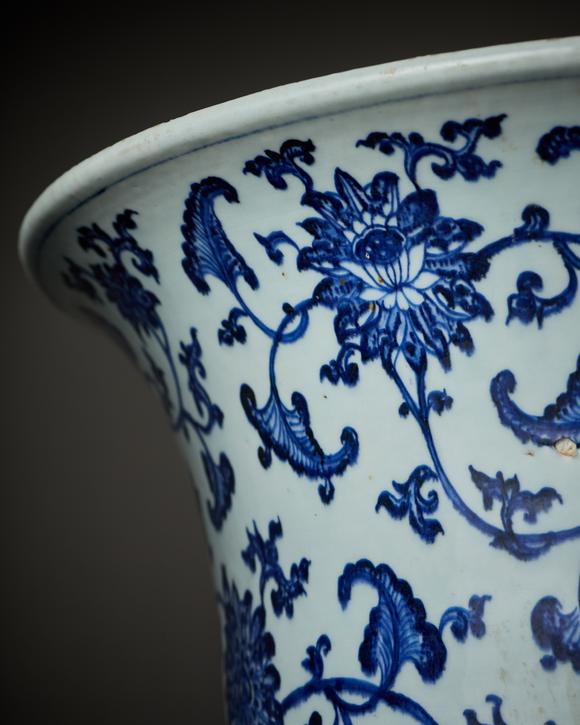 Duke's Auctions Lot 7 AN IMPRESSIVE PAIR OF CHINESE PORCELAIN BLUE AND WHITE JARDINIERES