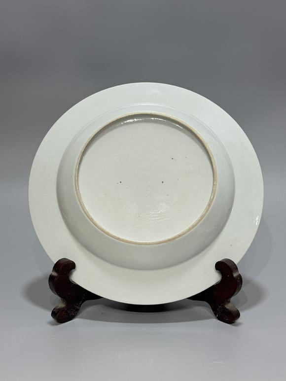 SEAVIEW AUCTIONS PTY LTDA Grisaille and Gilt Export Porcelain Plate Painted with European Fisherman Landscape, China, 18th century