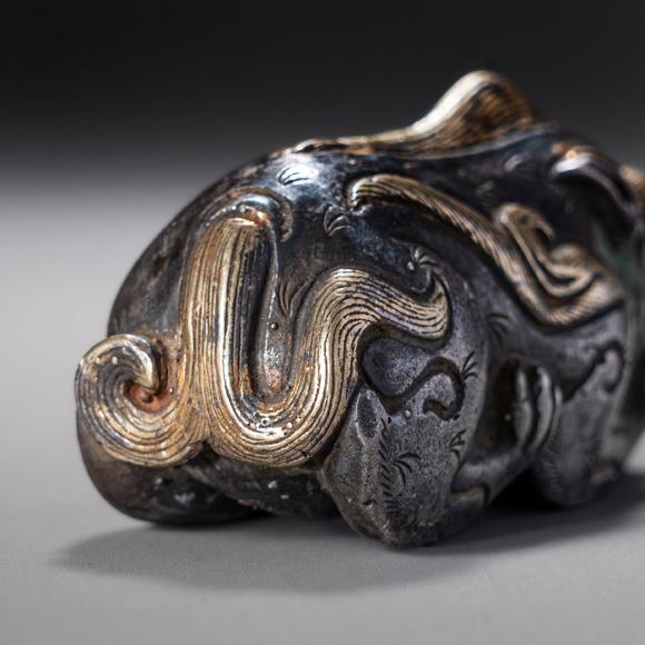 大阪國(guó)際銅鎏金瑞獸鎮(zhèn)紙