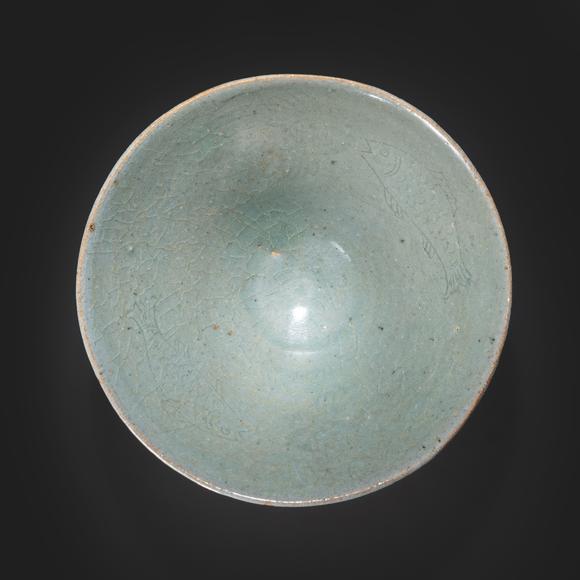 大阪國(guó)際高麗青磁魚(yú)文茶盞