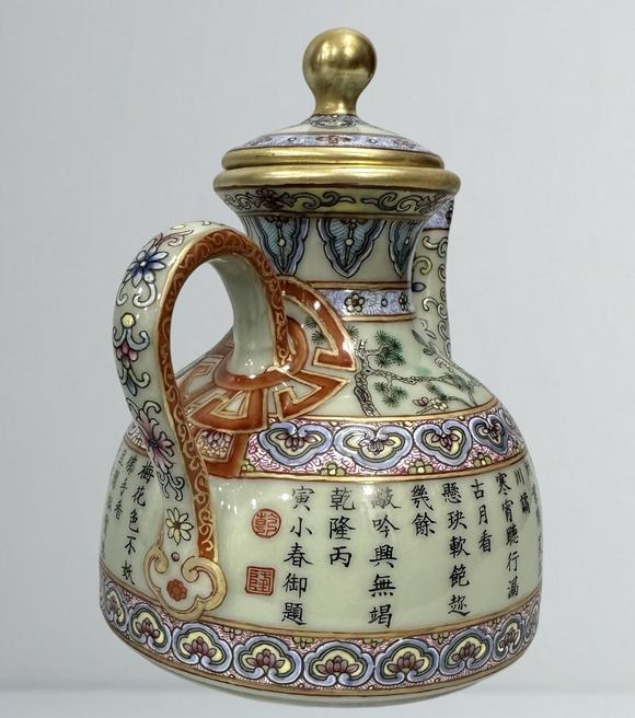 東京蕓術(shù)清亁隆 洋彩粉青釉三清茶詩(shī)壺