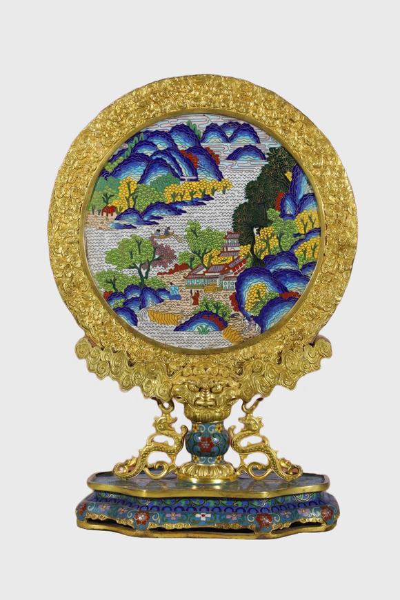東京蕓術(shù)清 銅胎景泰藍(lán)掐絲琺瑯云蝠紋山水圓座屏