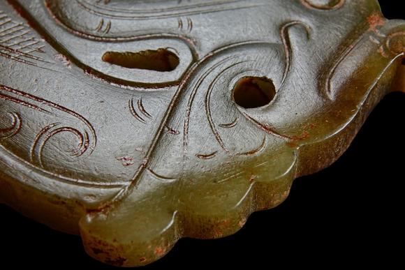 Castle AuctionA Jade ornament, 2th- 12th Pr.