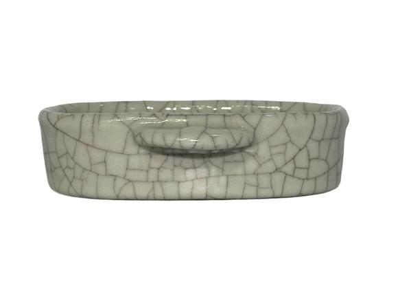 Castle AuctionGe glaze water pot, Ming Dynasty Pr. or earlier.