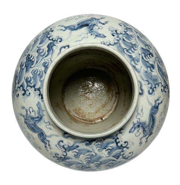 Castle AuctionA Chinese Blue and white figure jar, Ming Dynasty Pr. 