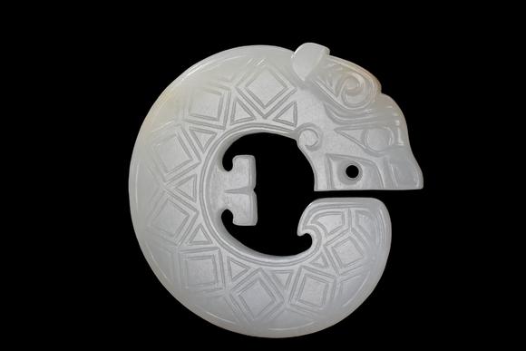 Castle AuctionA Jade ornament, 2th- 12th Pr.