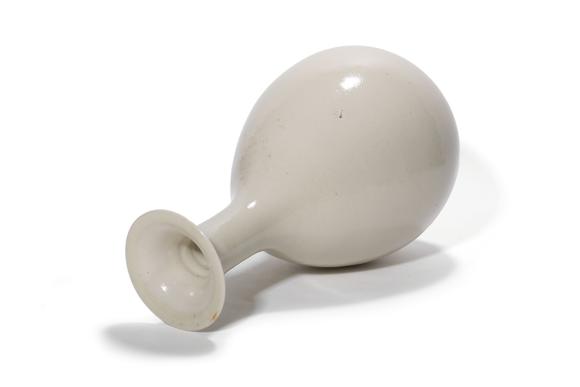 Castle AuctionA Ding Kiln White Glaze Yuhuchun Vase, 10th–12th C Pr.