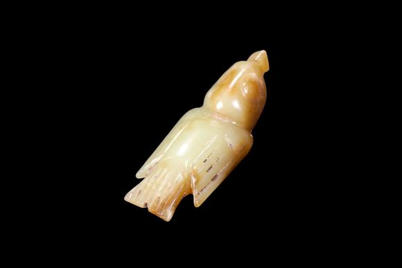 Castle AuctionA Yellowish Jade Bird Pendant, Late Shang, Circa 12th–11th C BC Pr.