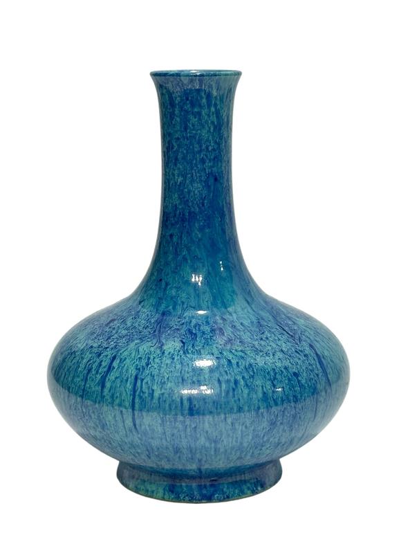 Castle AuctionA Chinese furnace glazed vase, YongZheng Pr.  