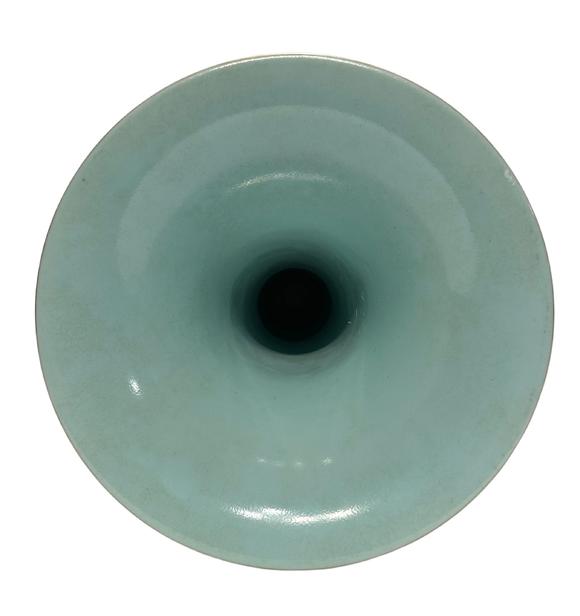 Castle AuctionA Chinese gu-type vase with dragon pattern, Qing Dynasty Pr. 