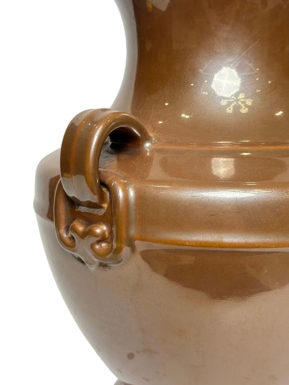 Castle AuctionA Purple colour glazed vase with double-ears, Qing Dynasty Pr. 