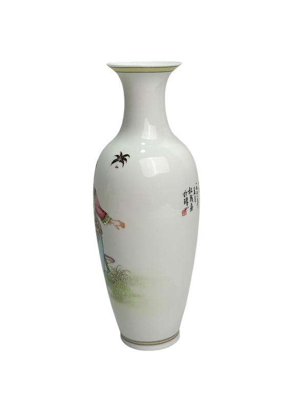 Castle AuctionA Chinese Famille Rose vase, 1960's Pr.