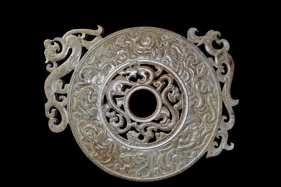 Castle AuctionA Jade ornament, 2th- 12th Pr.