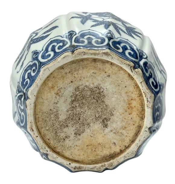 Castle AuctionA Chinese blue-and-white jar decorated with auspicious fruits pattern, Ming Dynasty Pr. 