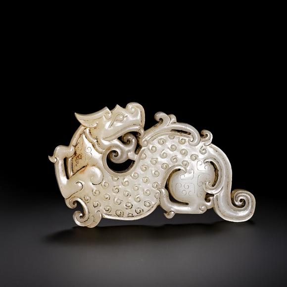 金澤美術(shù)明以前透雕卷龍珮