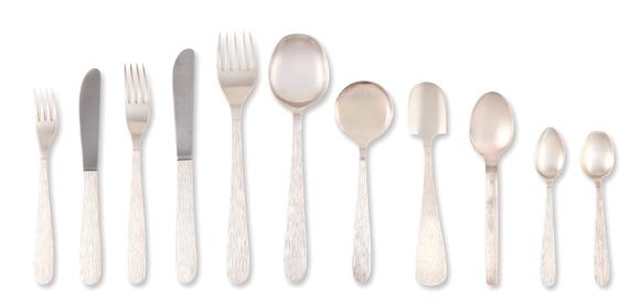 Dreweattsλ GERALD BENNEY (1930-2008), A RARE SILVER FLATWARE SERVICE FOR TWELVE SETTINGS IN THE SABLE PATTERN