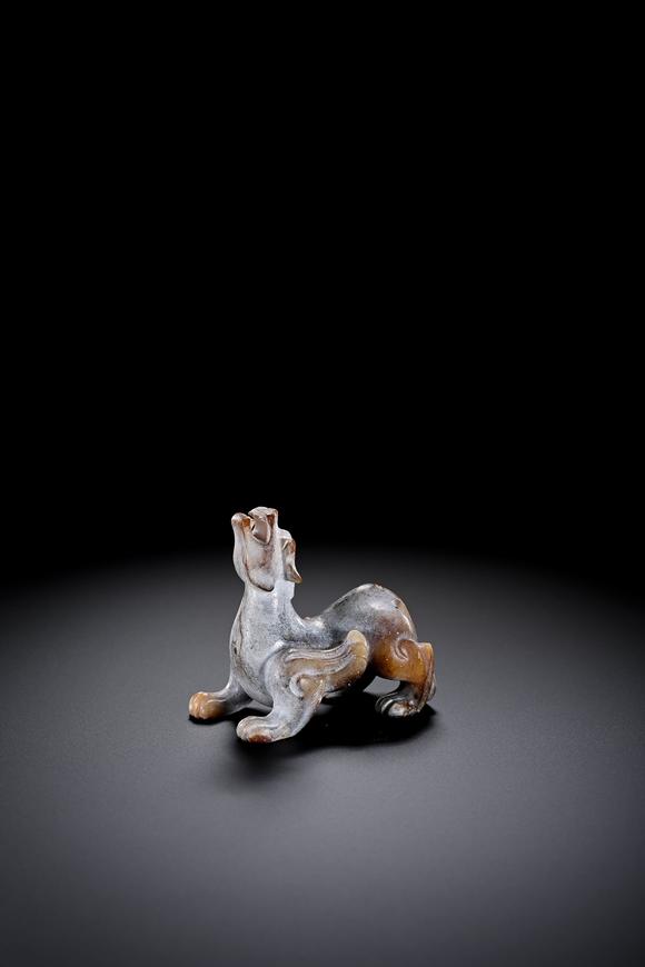 Cascade'sHanyu exorcises evil spirits | 漢 玉辟邪