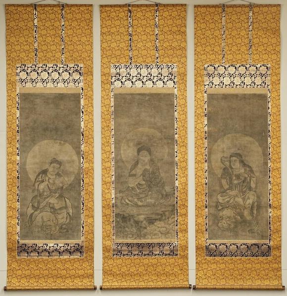 京都祇園會拍賣元代 華嚴三圣圖三幅 絹本掛軸 日本古裂裝裱 日本桐箱附