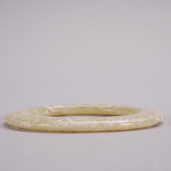 Eden Fine Antiques Galleries LLCA CHINESE ARCHAIC JADE BANGLE