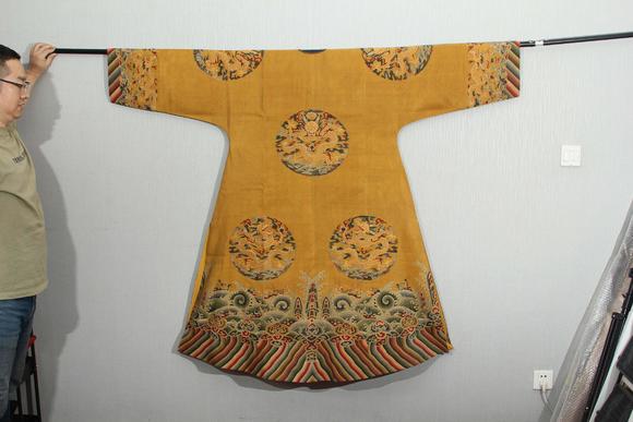 Eden Fine Antiques Galleries LLCA CHINESE KESI ROUNDEL DRAGON ROBE