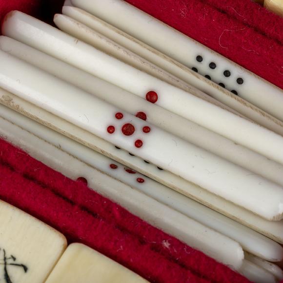 大阪美術(shù)商會麻將一套