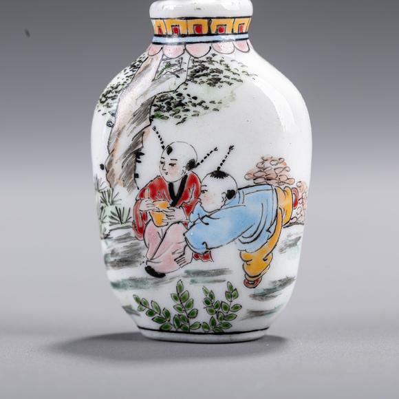 大阪美術(shù)商會(huì)清 鼻煙壺3點(diǎn)