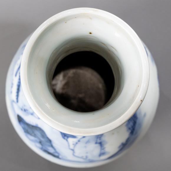大阪美術(shù)商會江戶時期 南紀(jì)男山染付山水紋瓶
