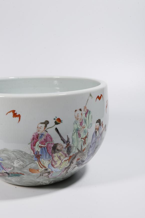千葉大和粉彩群仙祝壽圖案缸
