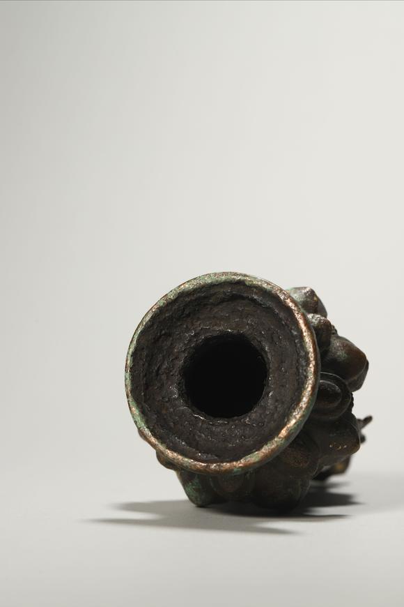東京國(guó)際拍賣(mài)遼代 銅鎏金坐佛