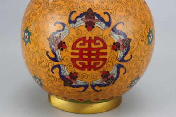 東京國際拍賣明正德 銅胎掐絲琺瑯彩五福獻(xiàn)壽熏葫蘆一對