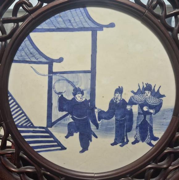 誠璽拍賣清康熙 紅木嵌云石青花人物圖瓷板雙面屏
