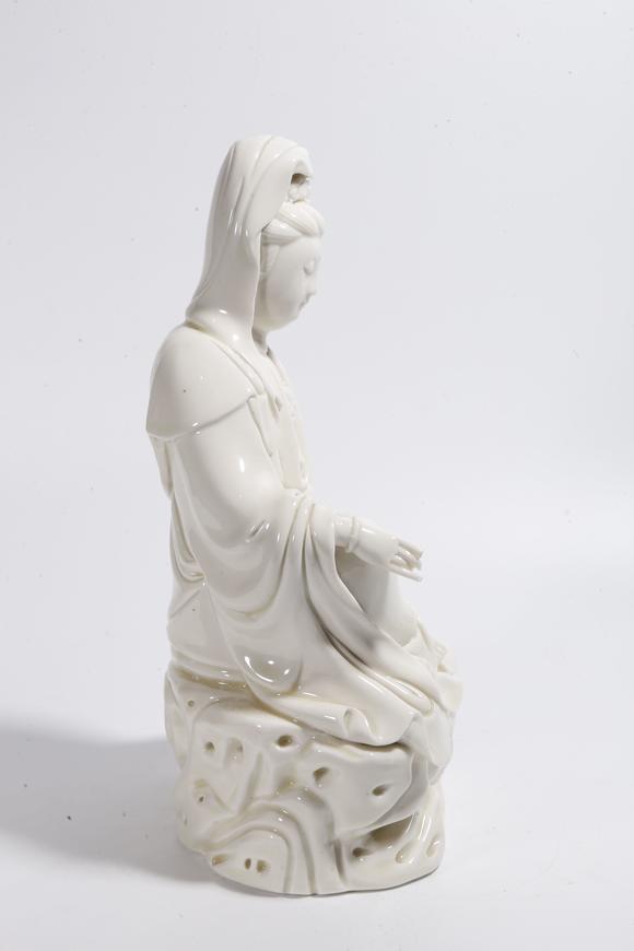 弘楊株式會社德化白瓷觀音造像（手指有殘）