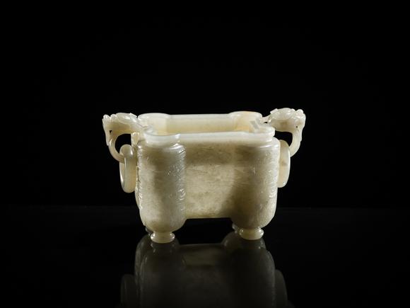 Galerie ZackeA PALE CELADON JADE ‘TULU’ VESSEL AND COVER, CHINA, QIANLONG PERIOD (1736-1795)