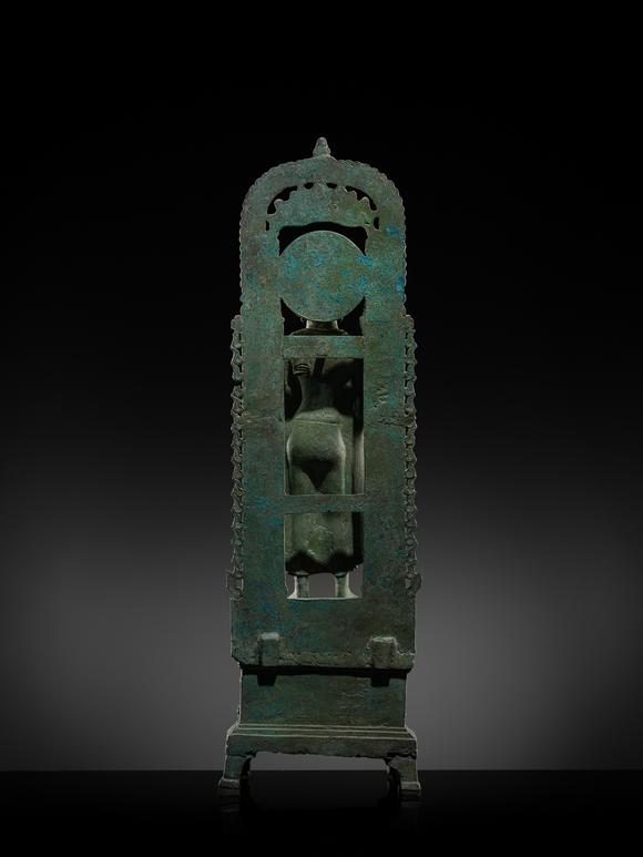 Galerie Zacke? A LARGE AND HIGHLY IMPORTANT BRONZE FIGURE OF THE ENTHRONED BUDDHA, SRIVIJAYA EMPIRE, SUMATRA, 8TH-10TH CENTURY