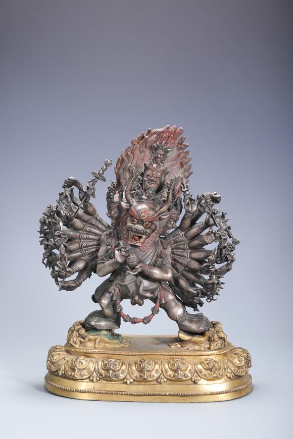 SEAVIEW AUCTIONS PTY LTD Fine Chinese antique 13th - 14th century tibetan style carved bronze golden buddha statue